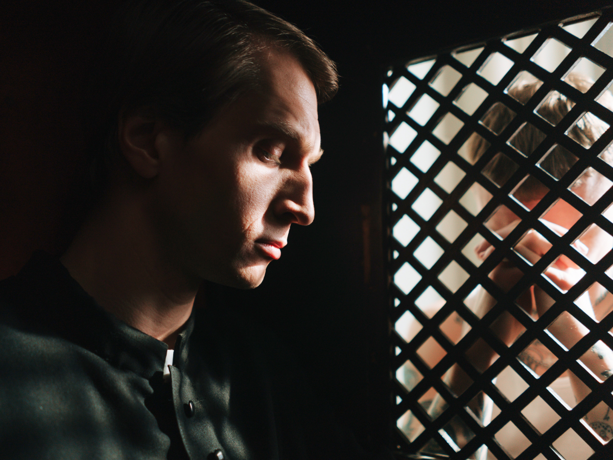 30 frases de Dia do Padre para honrar este sacerdote de Deus