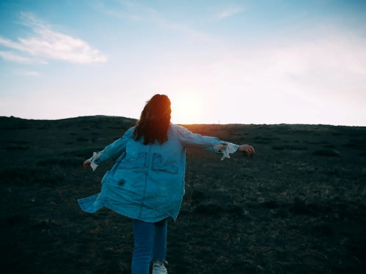 Seja forte e corajoso: 40 frases para se blindar da desesperança com fé