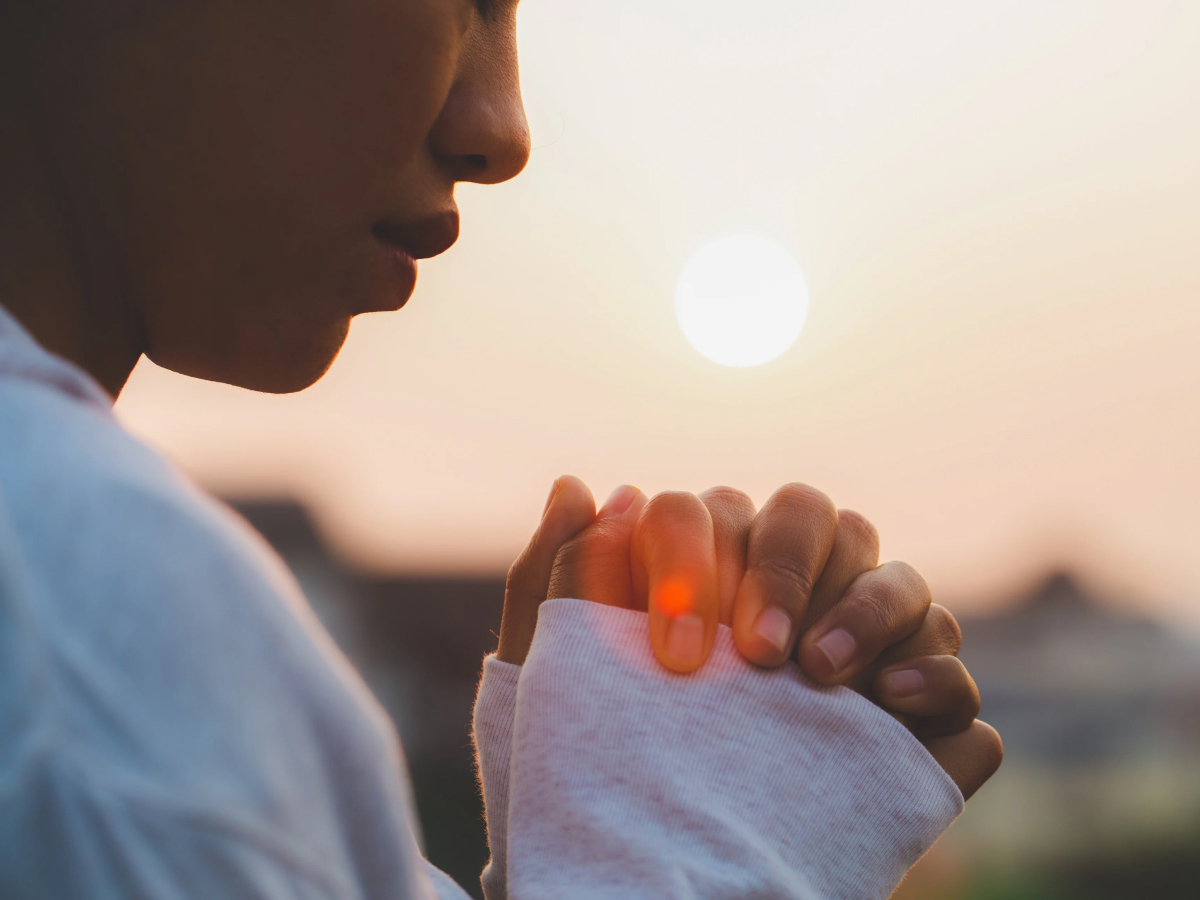 65 frases de bom dia, domingo abençoado, para ver a graça no dia do Senhor