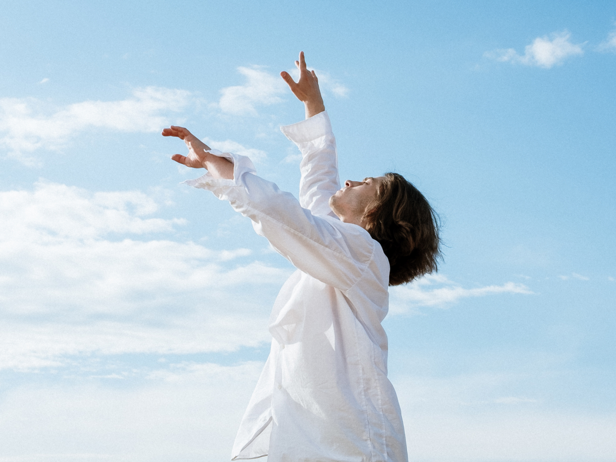 30 frases de oração para o anjo da guarda que clamam pela ajuda desse amigo celeste