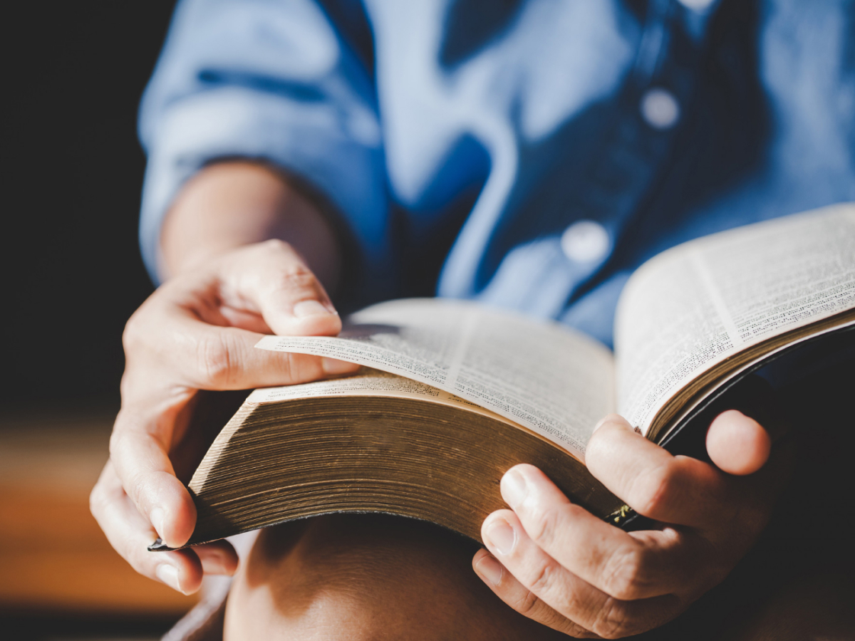 20 versículos bíblicos para reflexão que podem transformar a sua vida